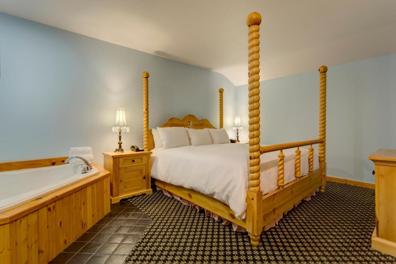 Boyne Mountain Hotel Boyne Falls Стая снимка